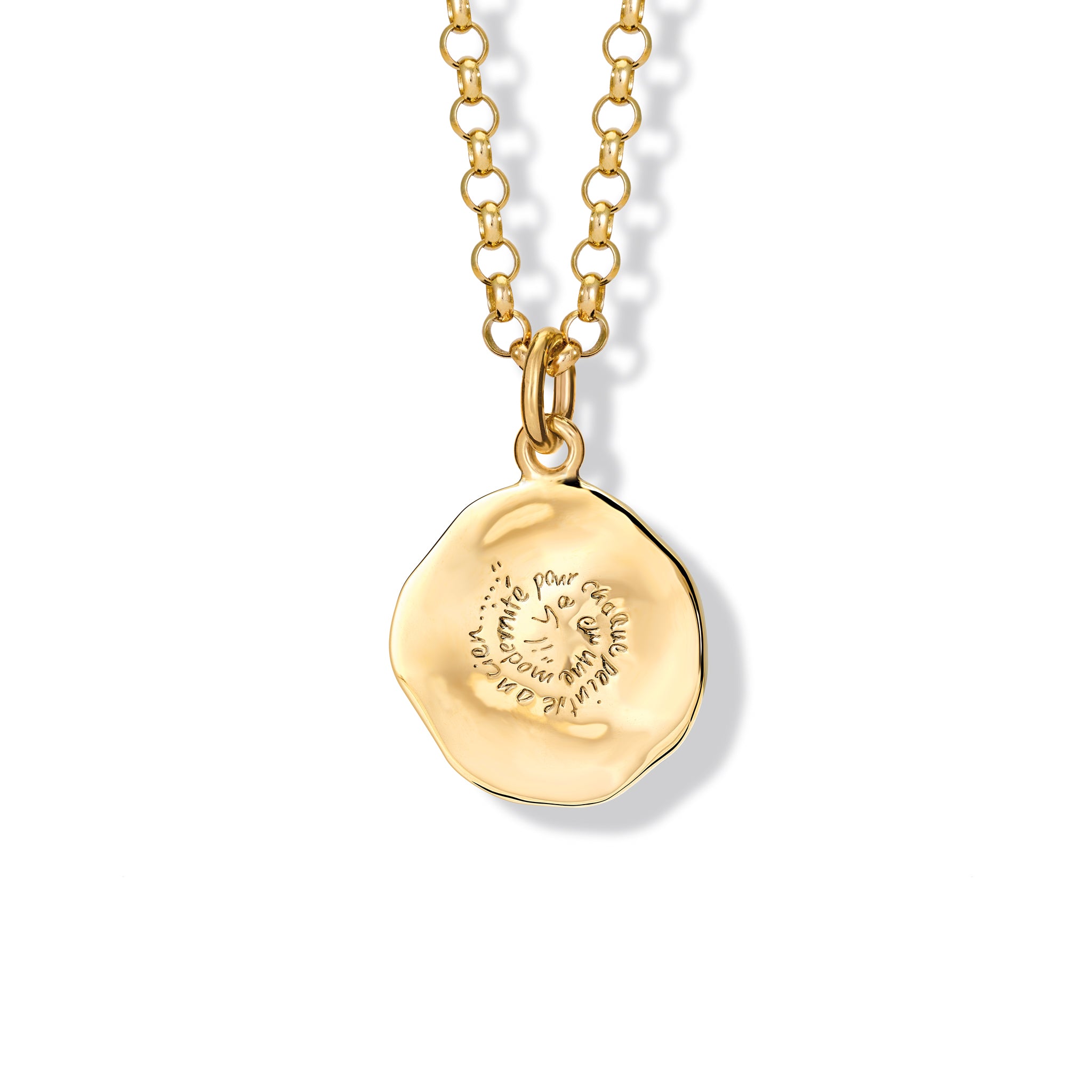 Handcrafted 18ct yellow gold necklace pendant engraved with the quote, 'La modernité, c'est le transitoire, le fugitif, le contingent, la moitié de l'art, dont l'autre est l'éternel et l'immuable. Il y a eu une modernité pour chaque peintre ancien.'