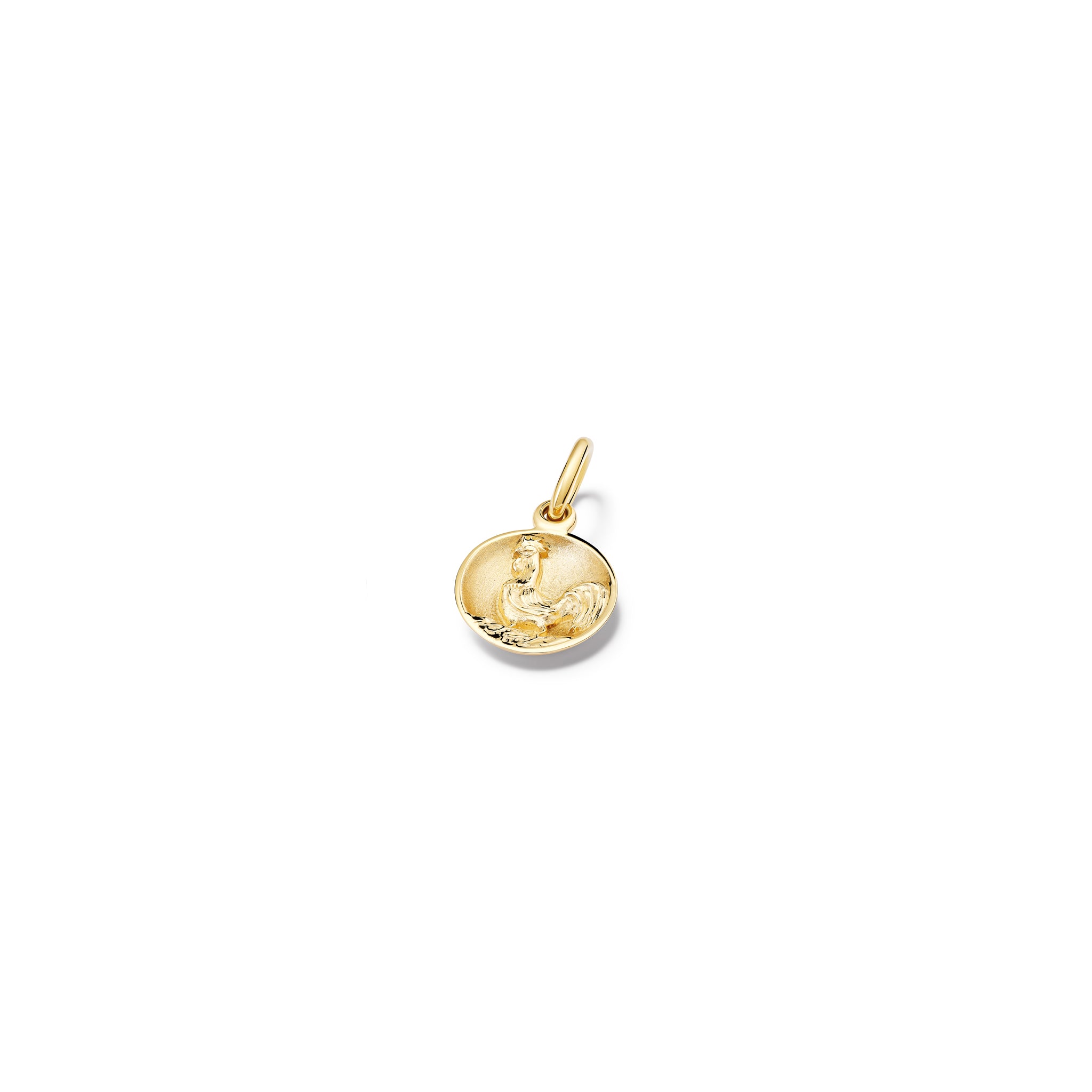 Handcrafted yellow gold necklace pendant 'en relief' with the le coq in France. 