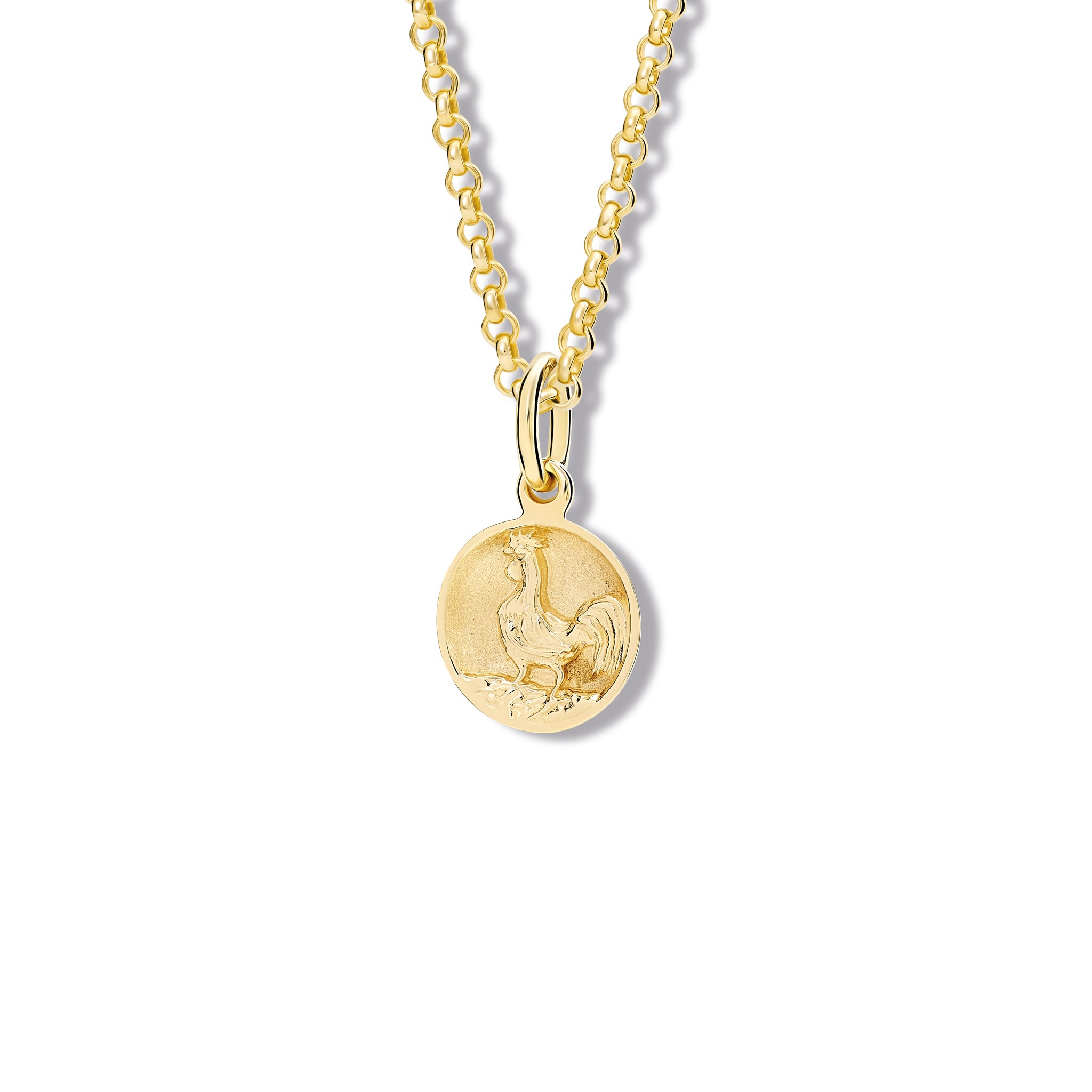 Handcrafted yellow gold necklace pendant 'en relief' with the le coq in France.