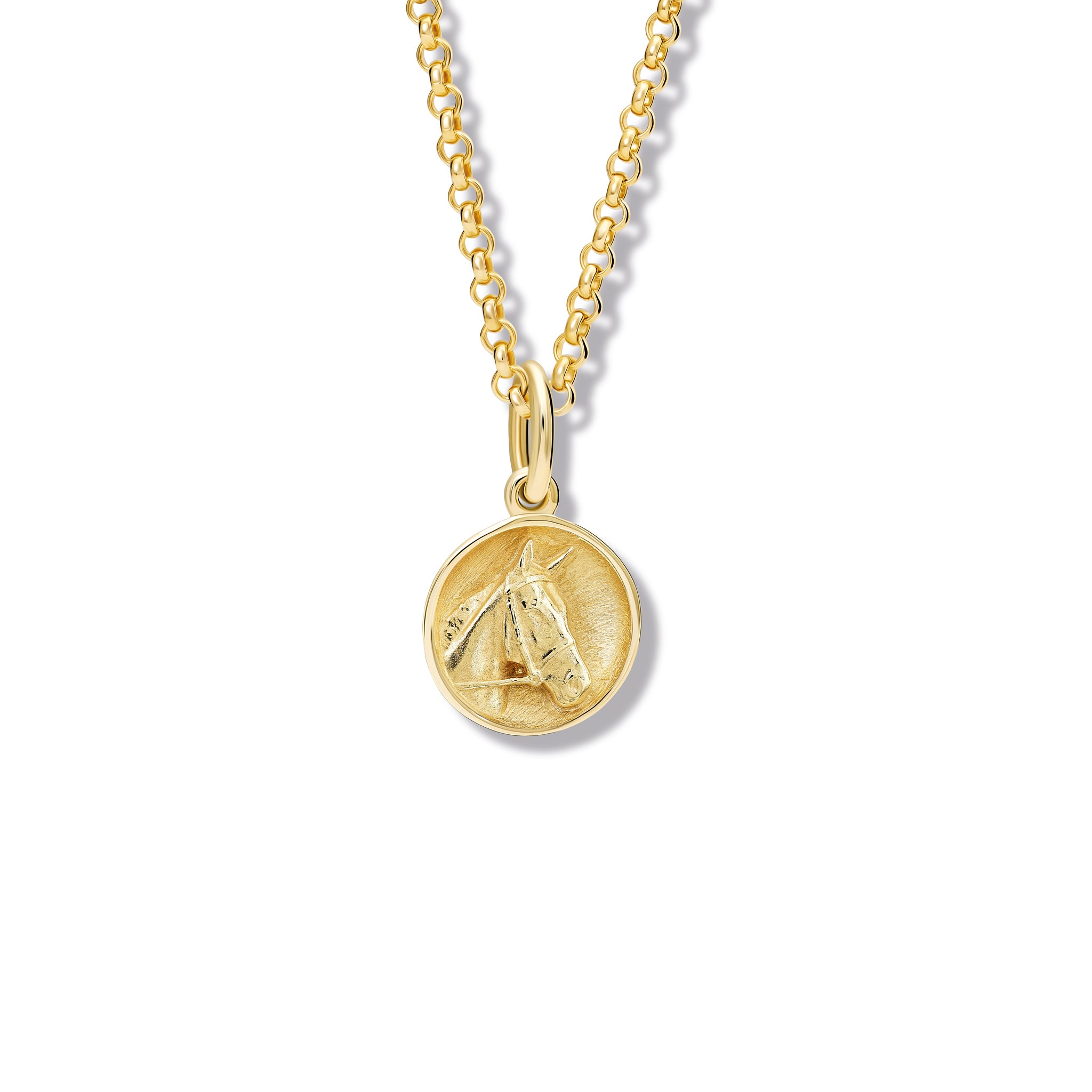 Handcrafted yellow gold necklace pendant 'en relief' with a horse in France. 