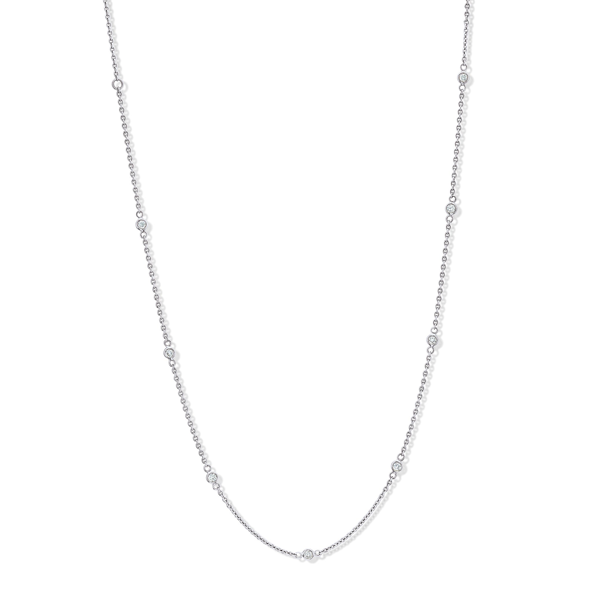 Handcrafted white gold necklace chain with round facetted diamonds.