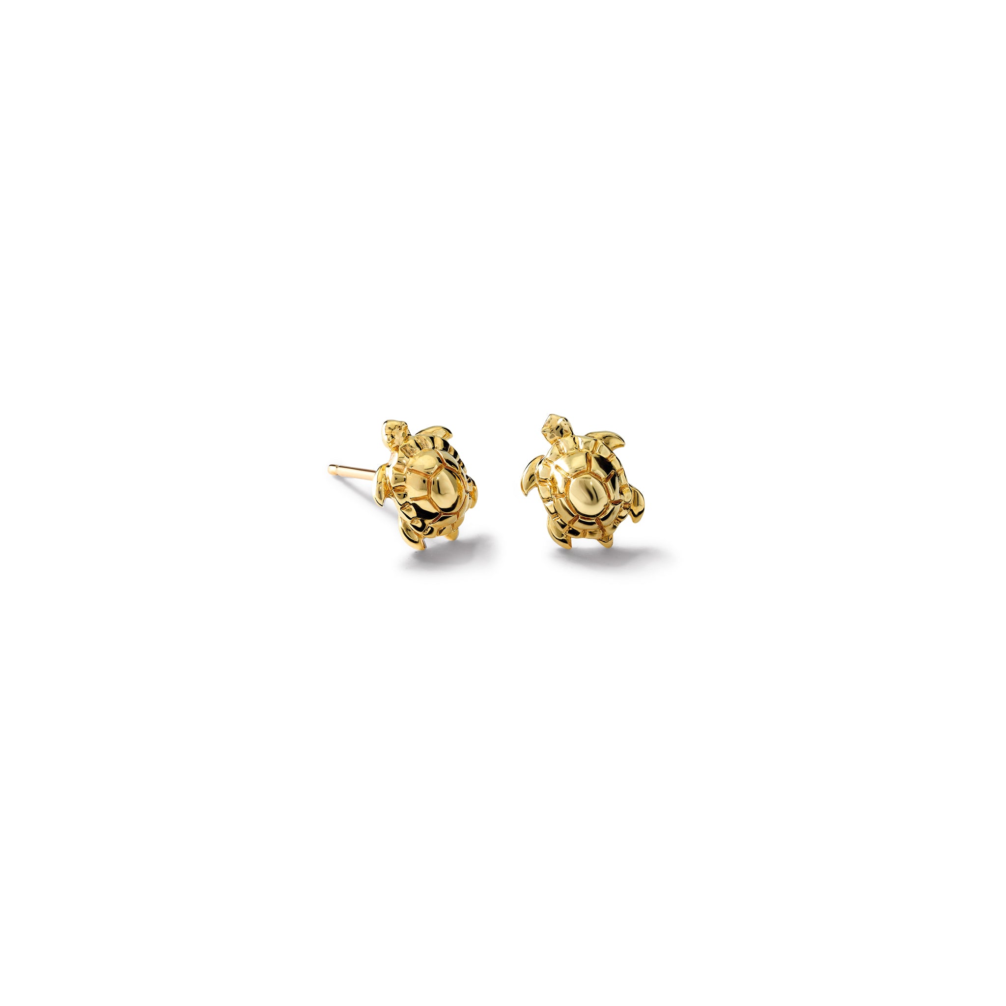 Handcrafted yellow gold tortoise shaped earrings.
