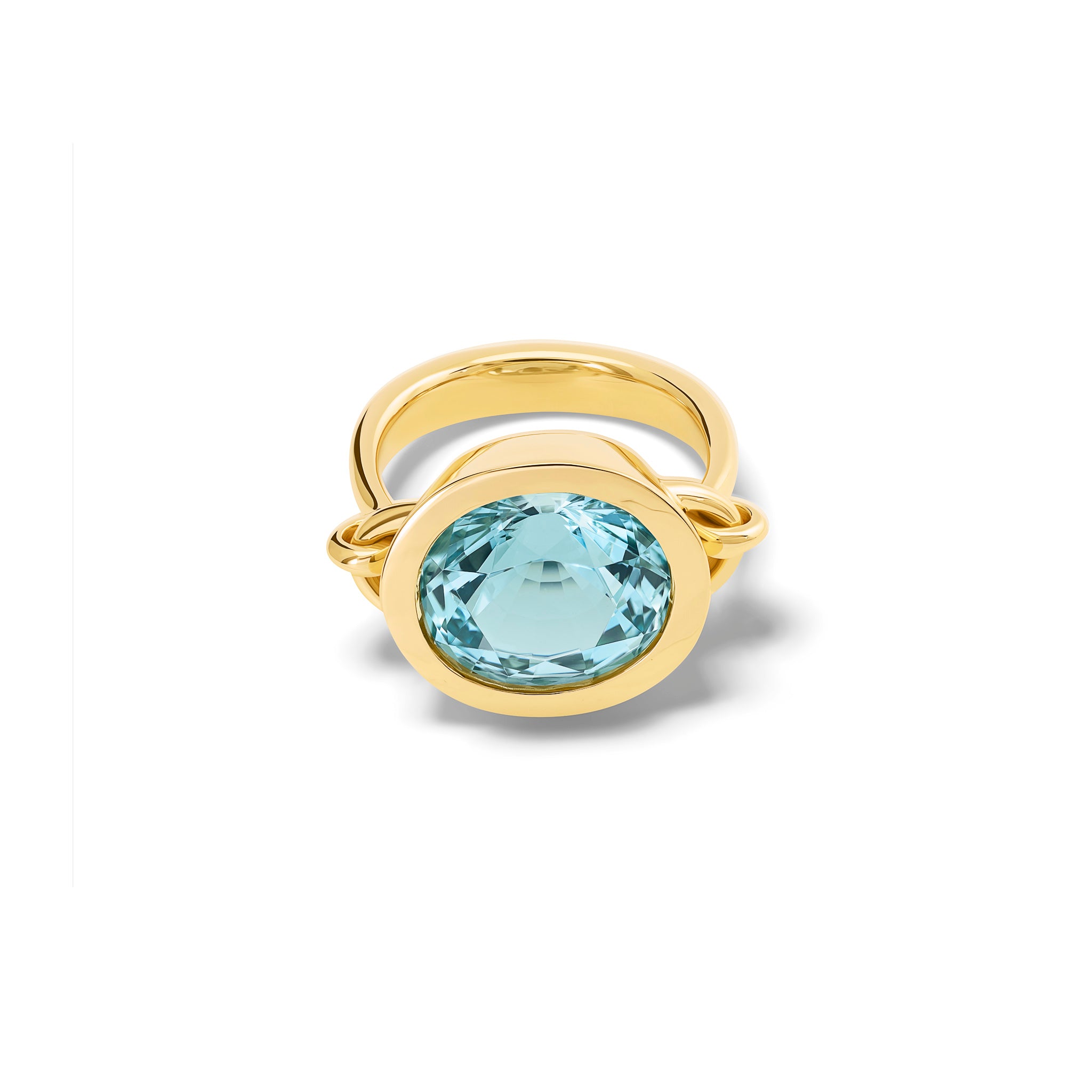 Handcrafted 18ct yellow gold ring featuring a central aquamarine, the birthstone of March.
