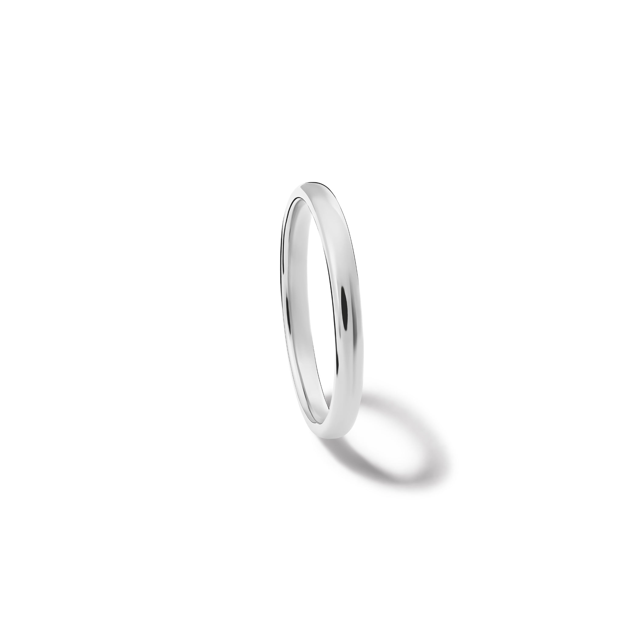 Handcrafted 18ct white gold wedding band with a width of 2mm.