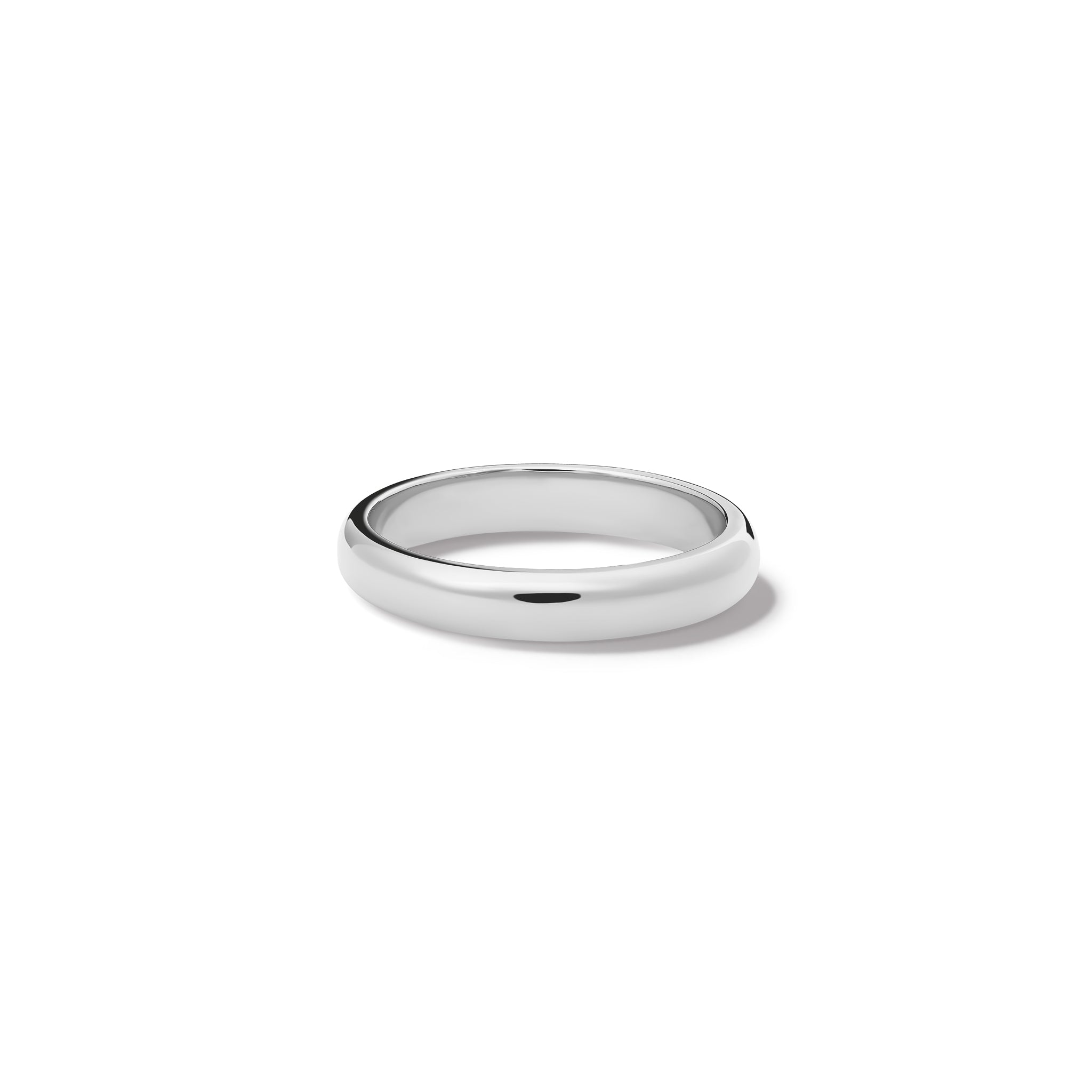 Handcrafted 18ct white gold wedding band with a width of 4mm.