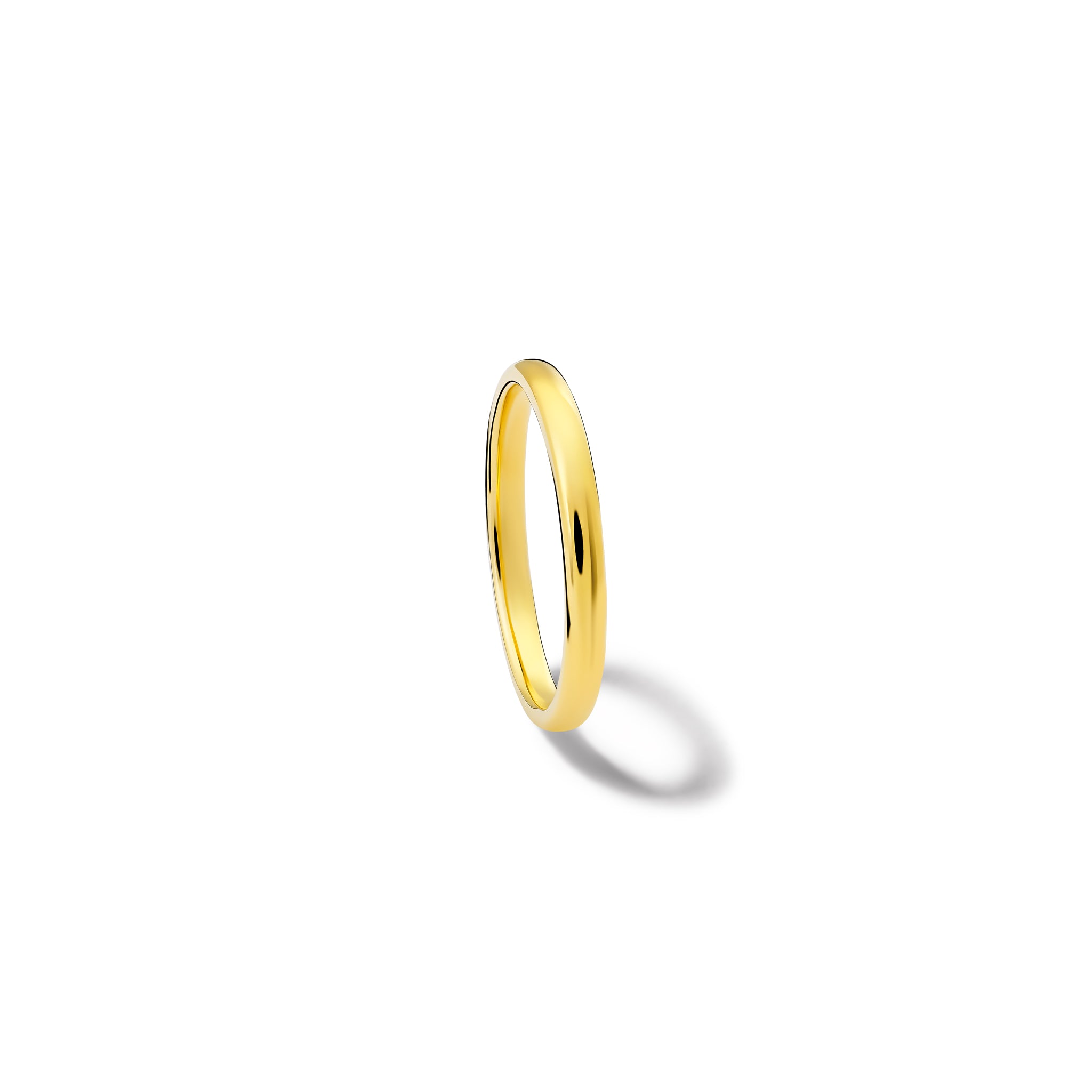 Handcrafted 18ct yellow gold wedding band with a width of 2mm.