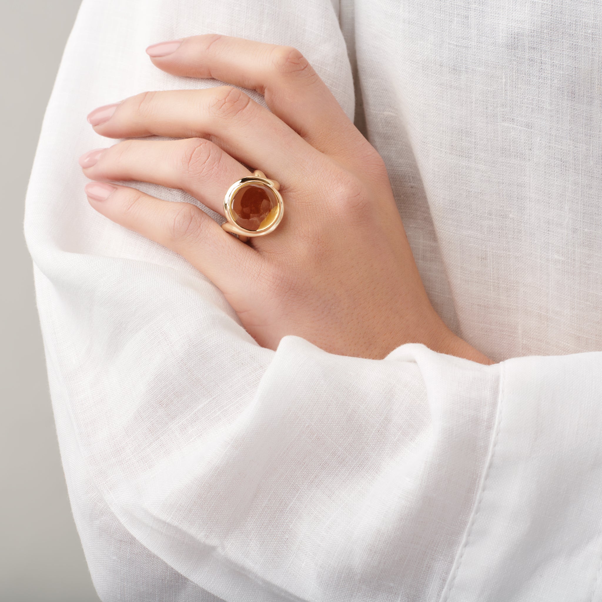 Severine Large Ring Yellow Gold - Cabochon Citrine